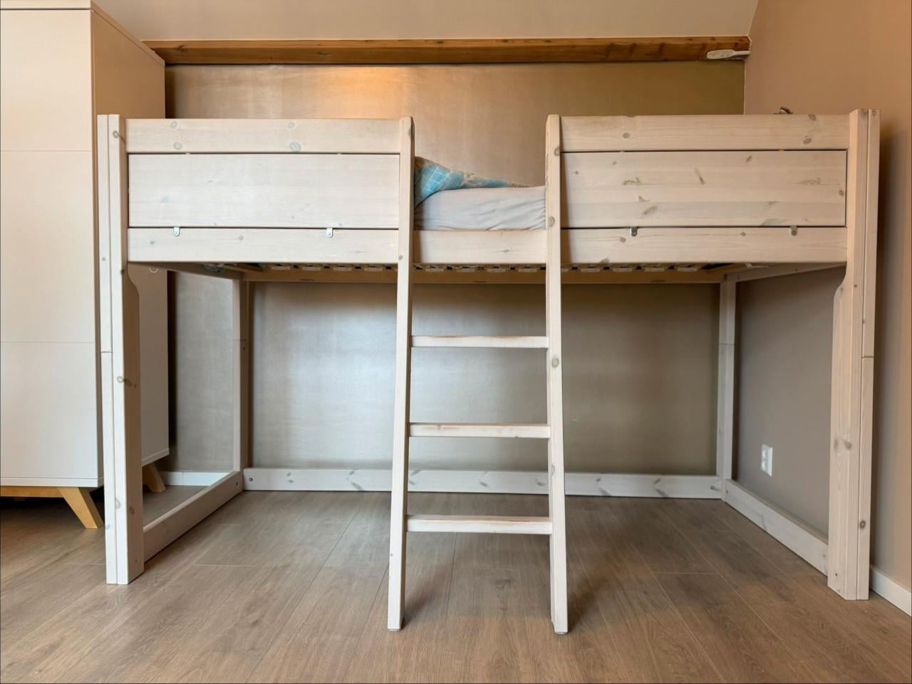 Lifetime halfhoogslaper met stevig matras