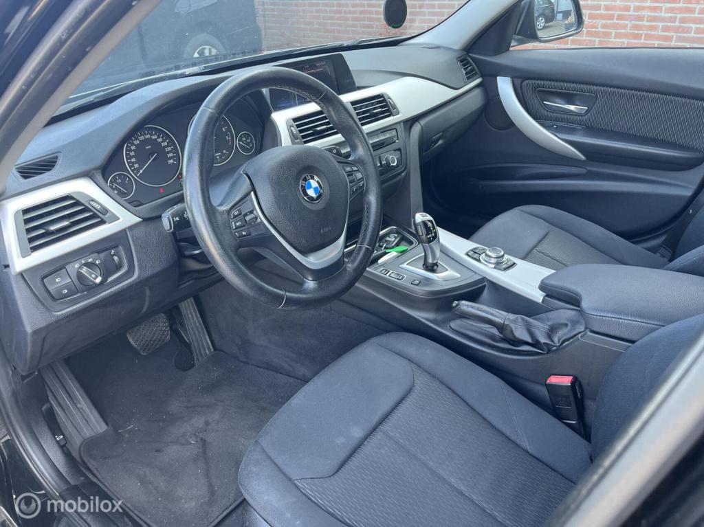 BMW 3-serie 320i high executive | orig. nl | lees tekst