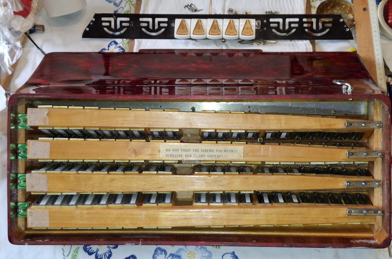Accordeon Accordiola  SUPER CARMEN