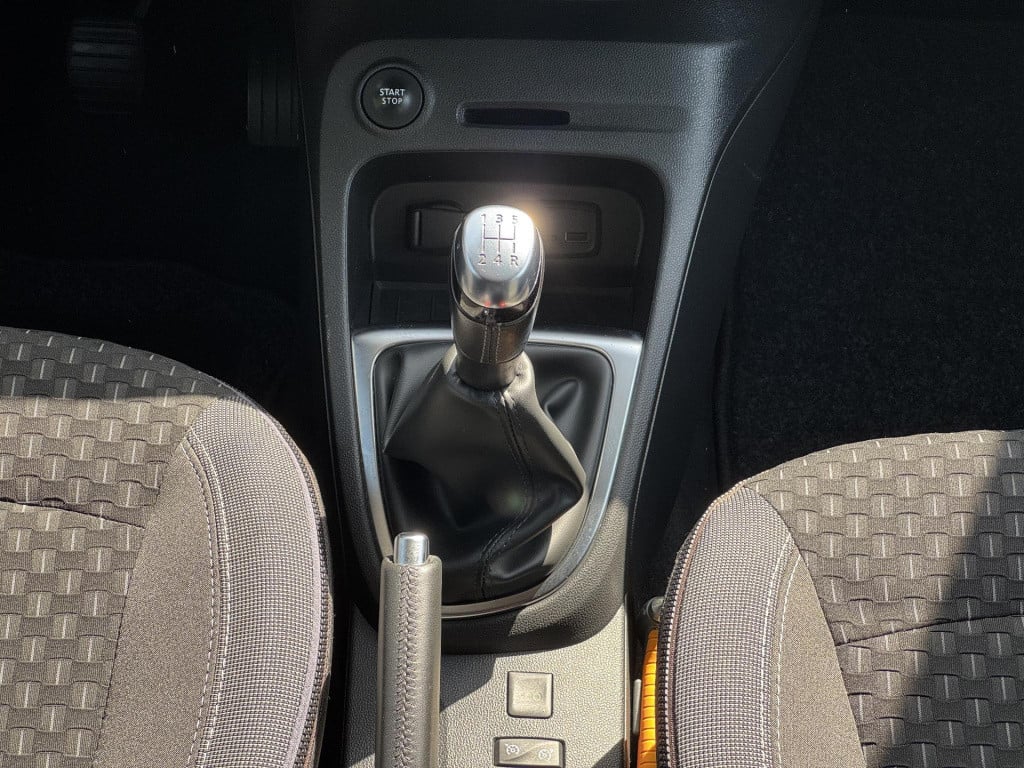 Renault Captur 0.9 tce intens easy life pack | trekhaak | navigatie | camer