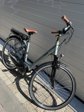 Elektrische damesfiets sterke middenmotor