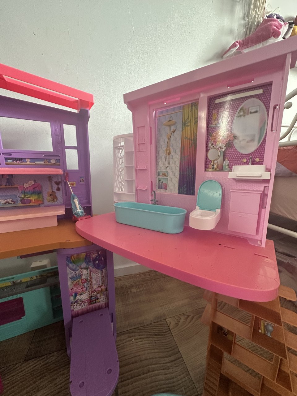 Barbie dream home