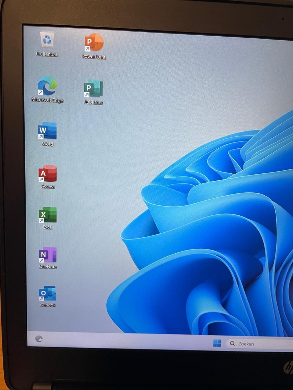 HP 15 inch laptop - met windows 11, SSD, 10GB RAM en Office