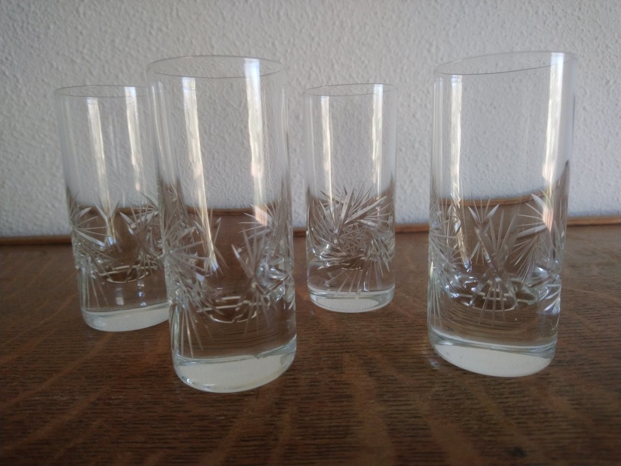 Set van 4 bewerkte glaasjes borrelglaasjes likeurglaasjes