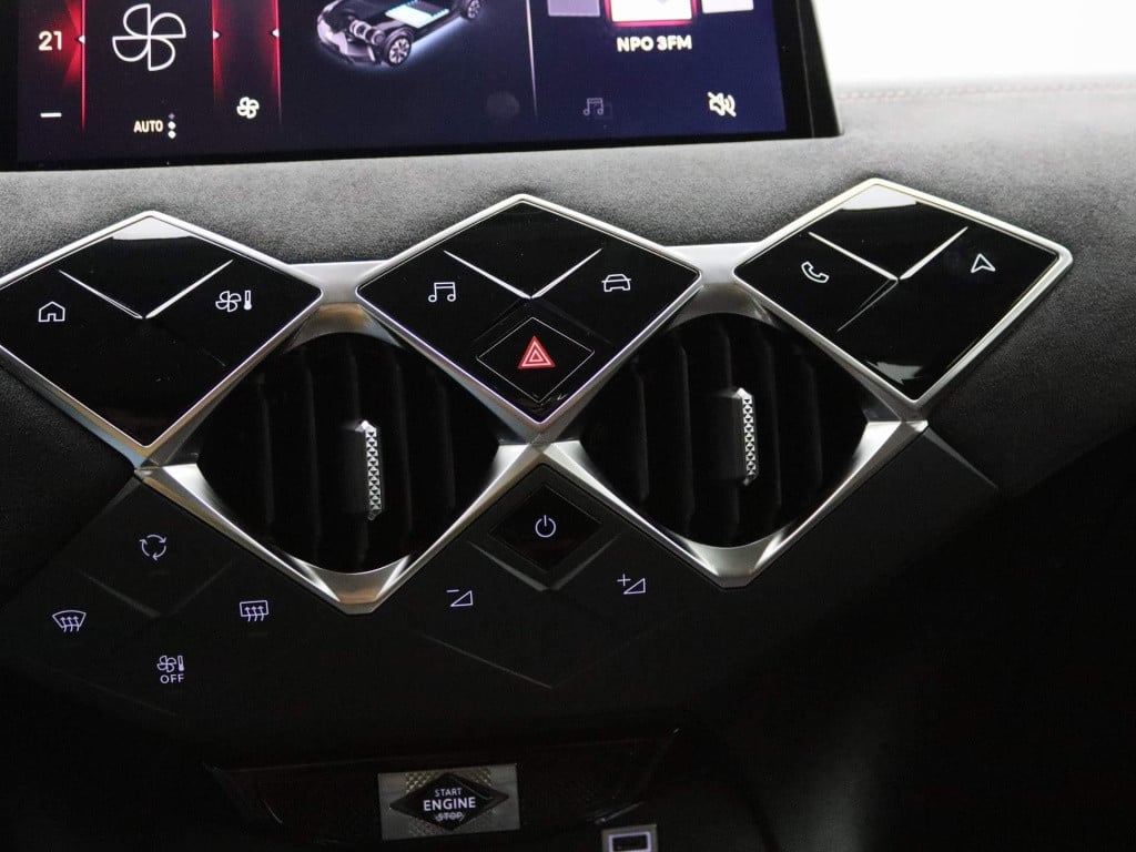 Ds Ds 3 e-tense performance line 54 kwh | parkeersensoren | apple carplay/a