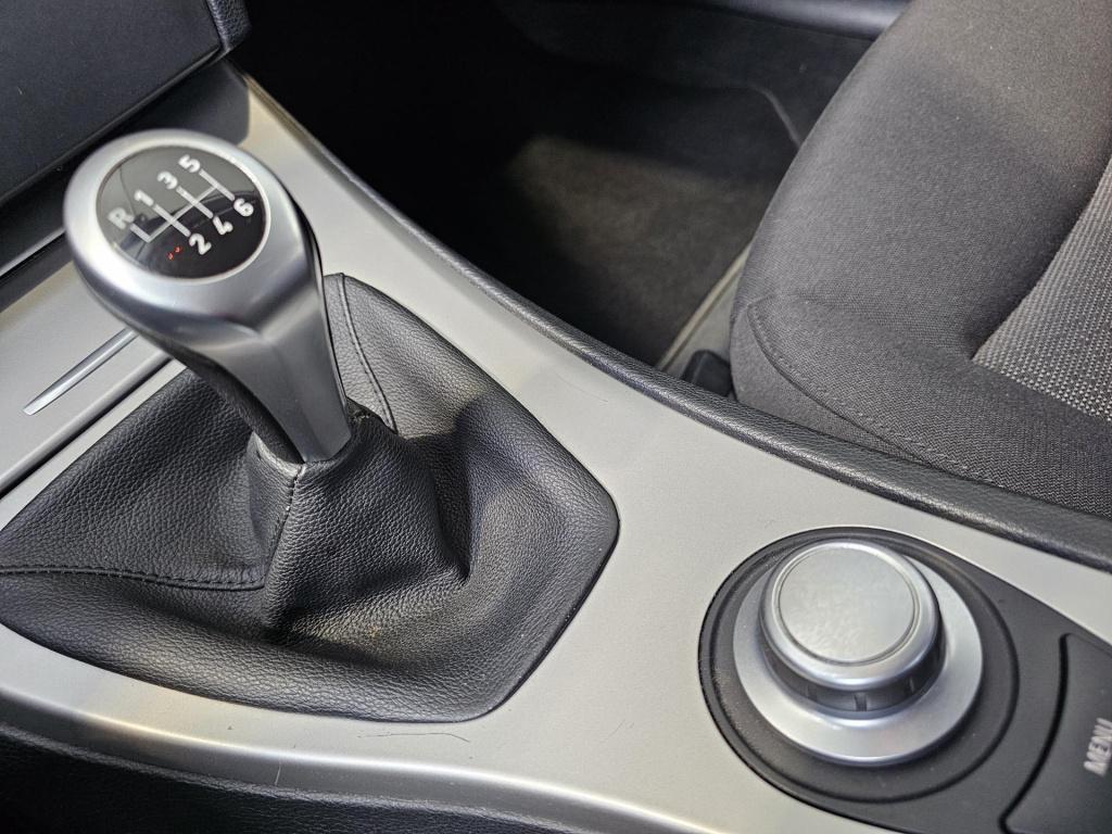 BMW 3-serie 318i business line