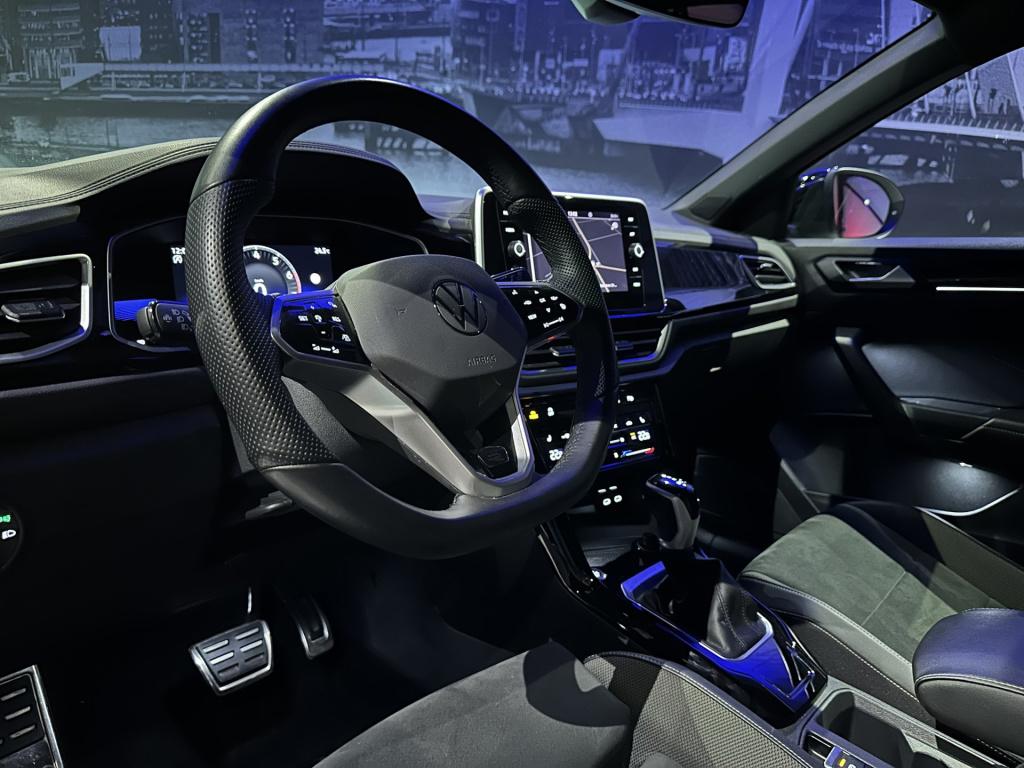 Volkswagen T-roc 1.5 tsi r-line*keyless*camera*trekhaak*