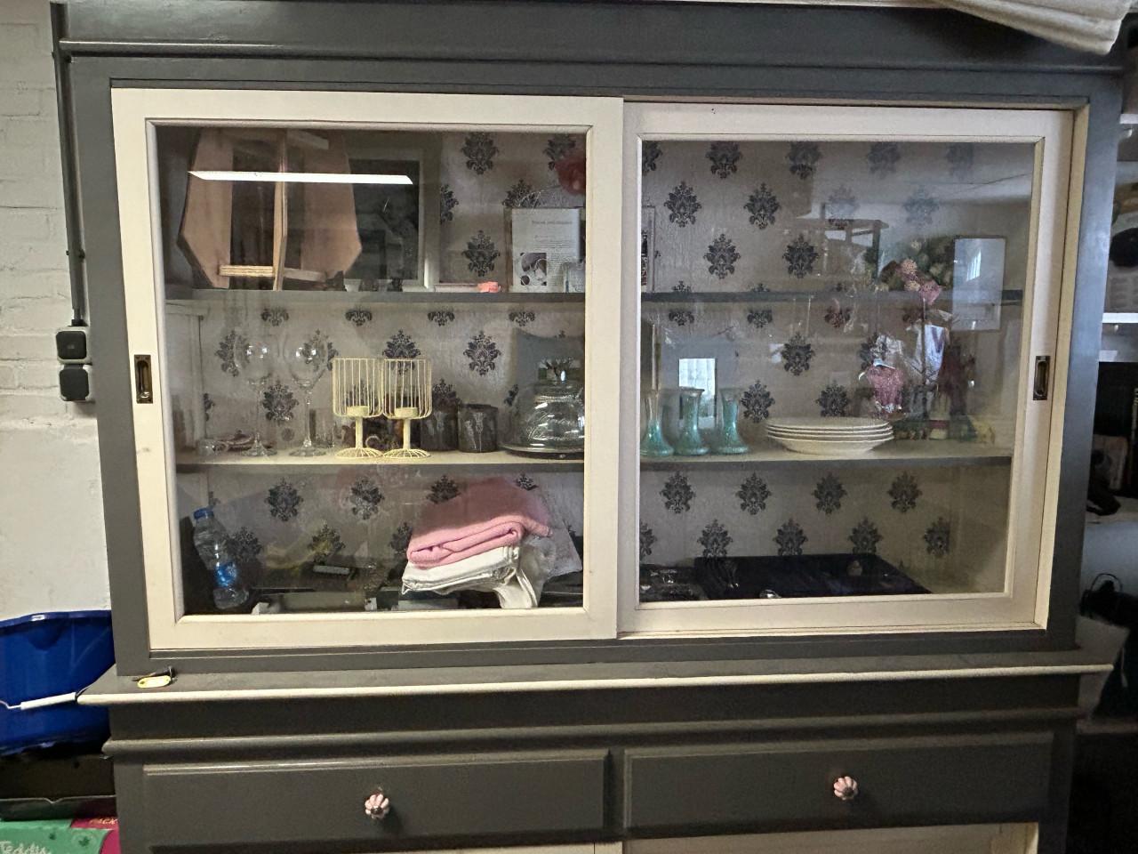 Mooie Buffetkast gekocht bij Poortvliet