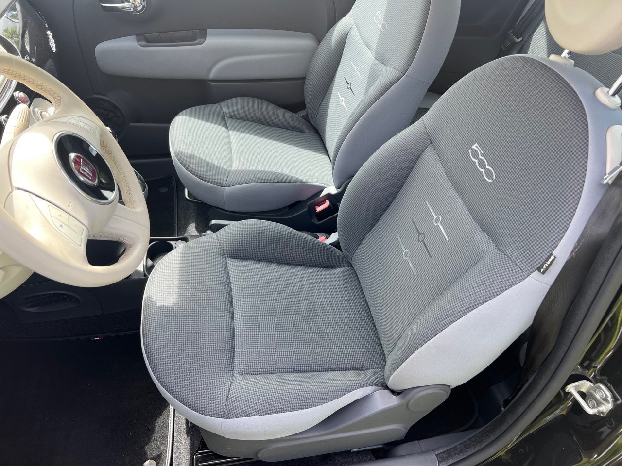 Topstaat; Fiat 500 Cabrio uit 2015 met slechts 78.000 km