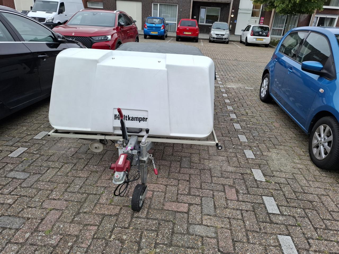 Holtkamper Cocoon M - vouwwagen - nieuwe banden!