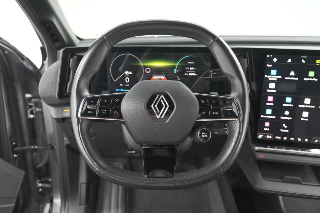 Renault Megane E-tech ev40 boost charge techno | 1 fase | soh 95,5% | camer