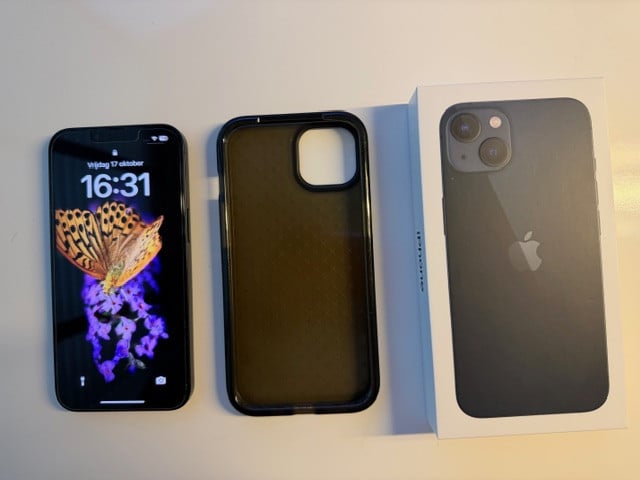 IPhone 13 – 128GB – Zwart – Zo goed als nieuw – Simlockvrij