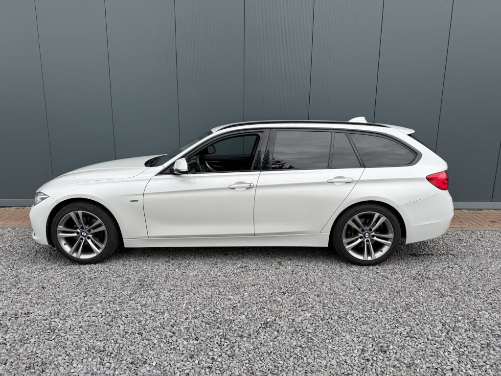 BMW 3-serie touring 318i automaat high executive sportline