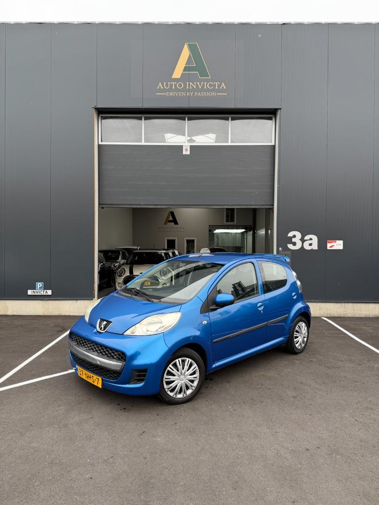 Peugeot 107 1.0 - urban move - airco - 5drs