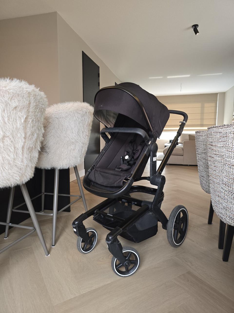Joolz day+ kinderwagen (2022) + isofix