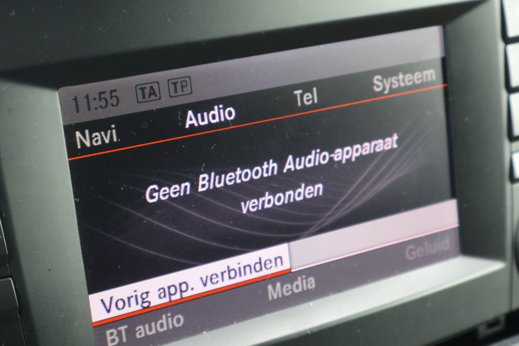 Mercedes-Benz Vito 114 cdi lang l trekhaak l becker map pilot l camera l le