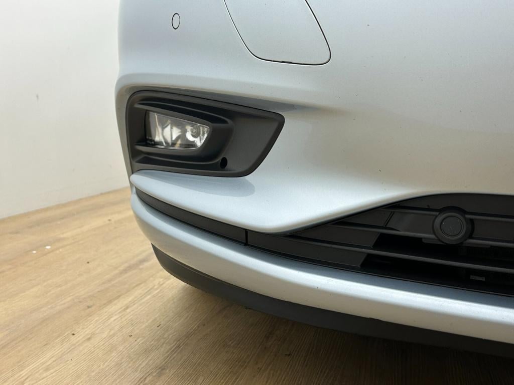 Opel Astra sports tourer occasion 1.4 innovation | grijs | tweedehands opel
