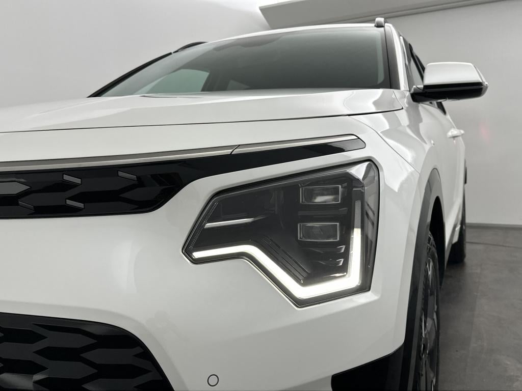 Kia Niro Ev dynamicplusline 64.8 kwh | trekhaak | stuur-/stoelverwarming | 
