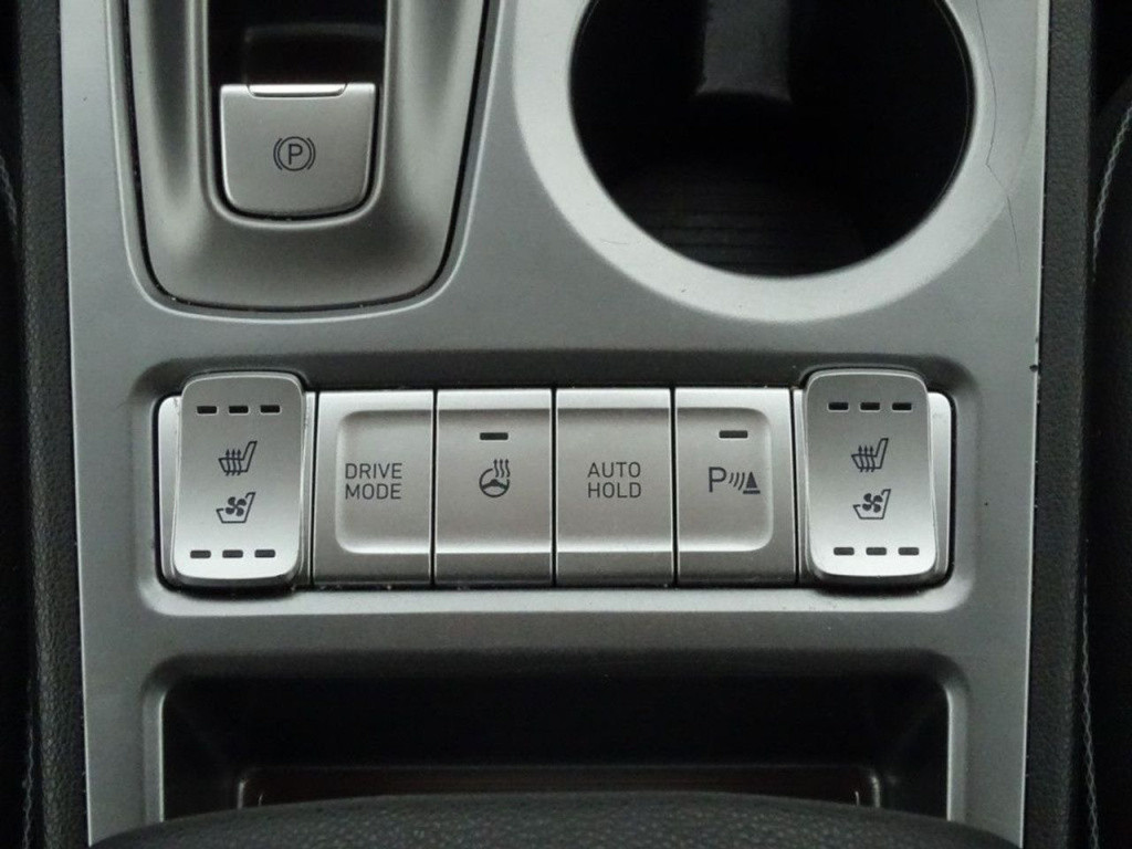 Hyundai Kona ev premium 64 kwh led | stoelkoeling | hud