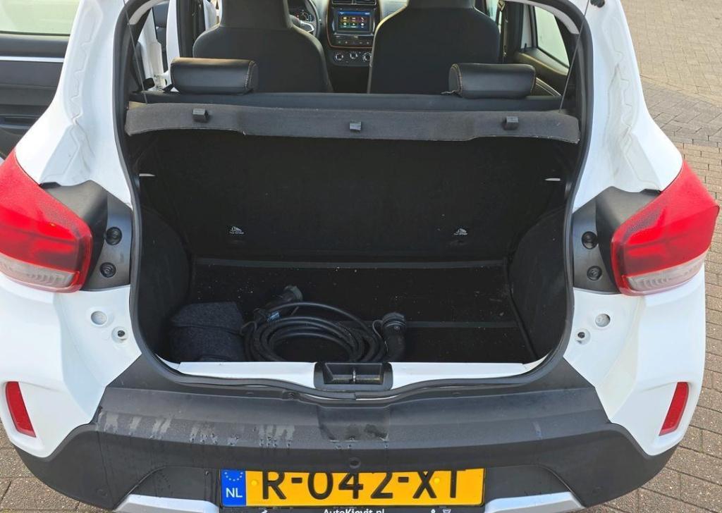 Dacia Spring essential 27 kwh - dc lader