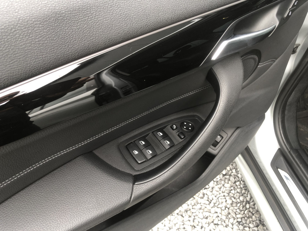 BMW X1 s-drive 2.0i automaat high executive