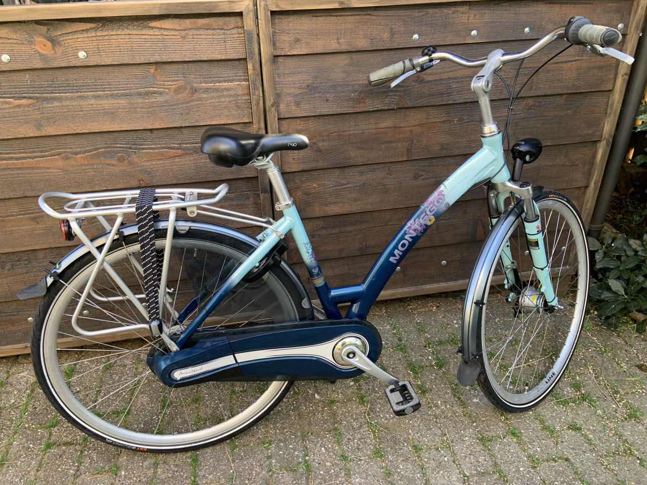 Damesfiets Montego Urban Style 3 versn. Rollerbrakes enz.