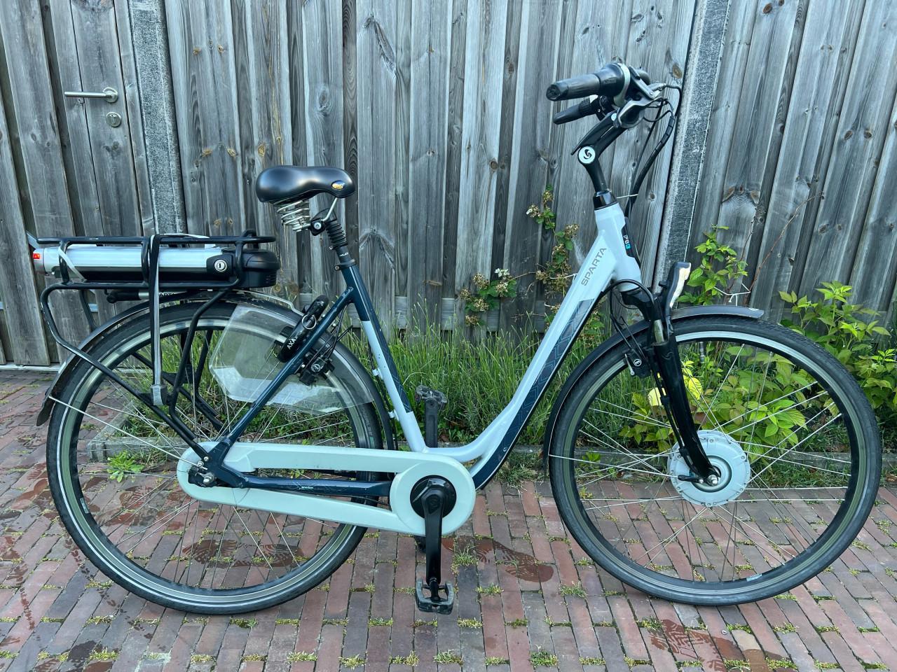 Sparta F8 E 53cm 430 WH accu