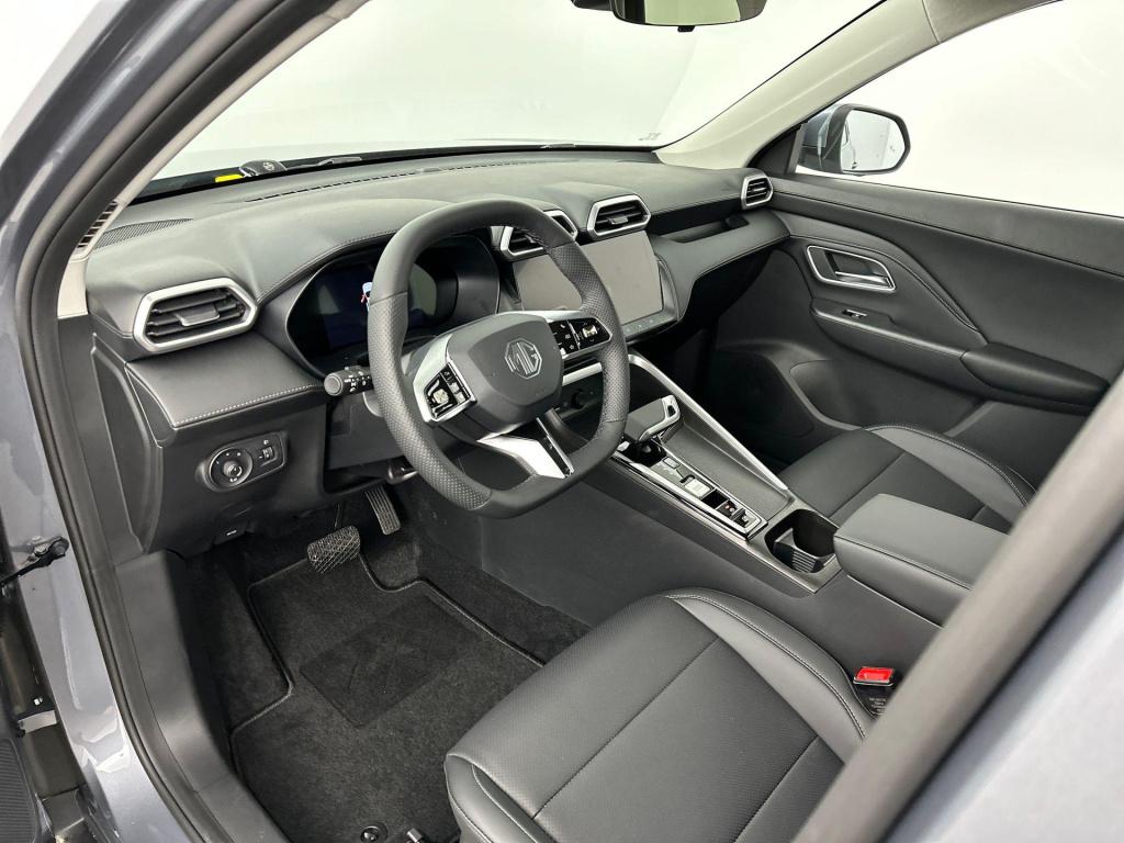 MG ZS 1.5 hybrid+ aut. luxury | demo voordeel | leder | led | 360 camera | 