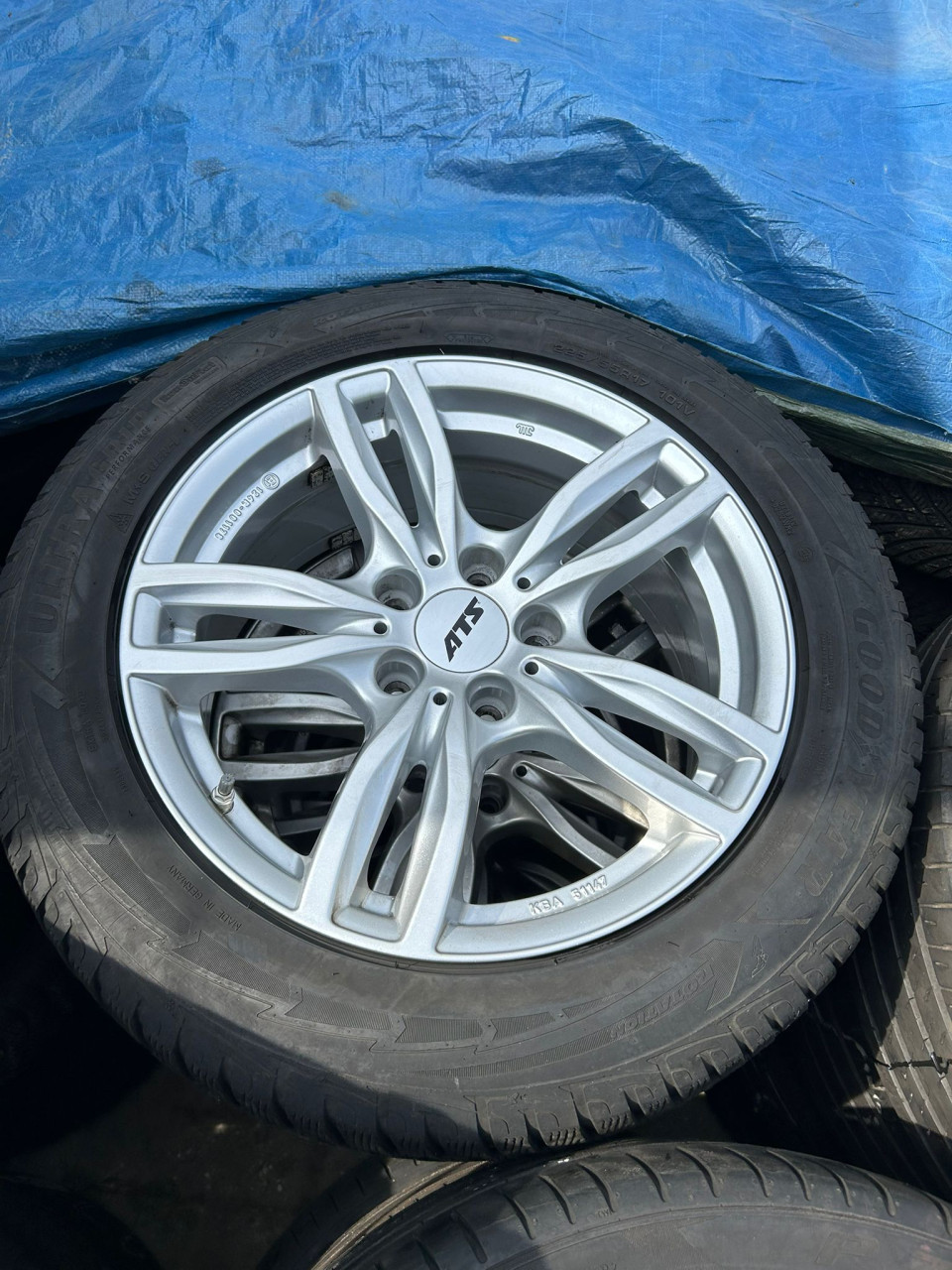 ATS ALUMINIUM VELGEN 17'' MET GOODYEAR ULTRAGRIP BANDEN