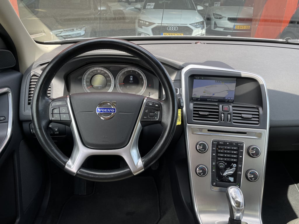 Volvo XC60 2.0 t5 summum plus line automaat | leer | pano | xenon | 18'' lm