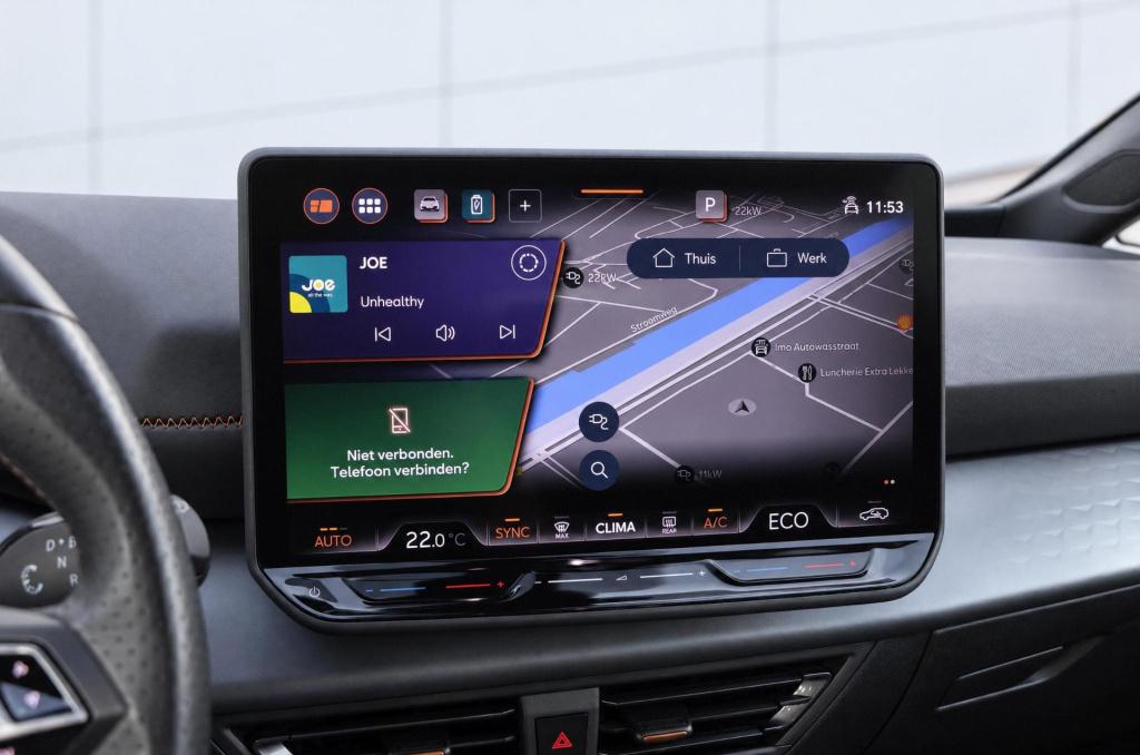 Cupra Born business 63 kwh 230pk | soh 98,2%