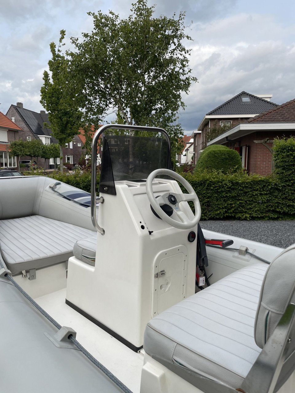 AB 390VS met Yamaha 30PK