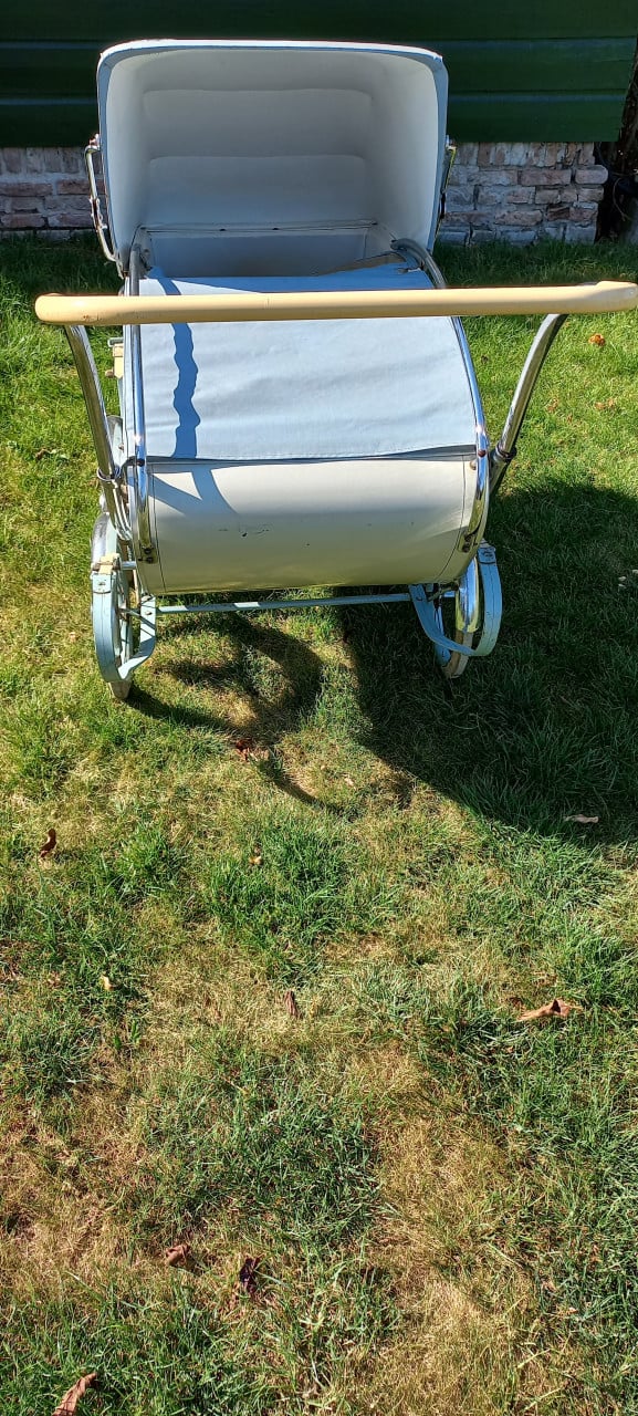 Jaren 50 kinderwagen
