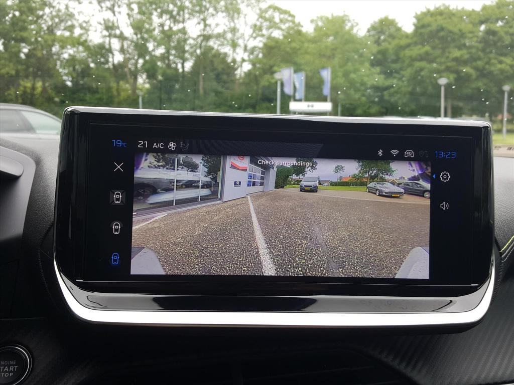 Peugeot E-2008 ev 54kwh 156pk gt |navi|bt|camera 360°|cruise&climate contro
