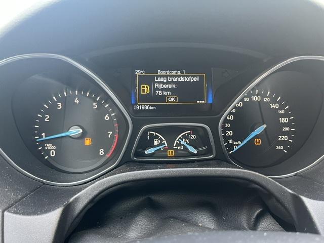 Ford Focus 1.0 titanium edition