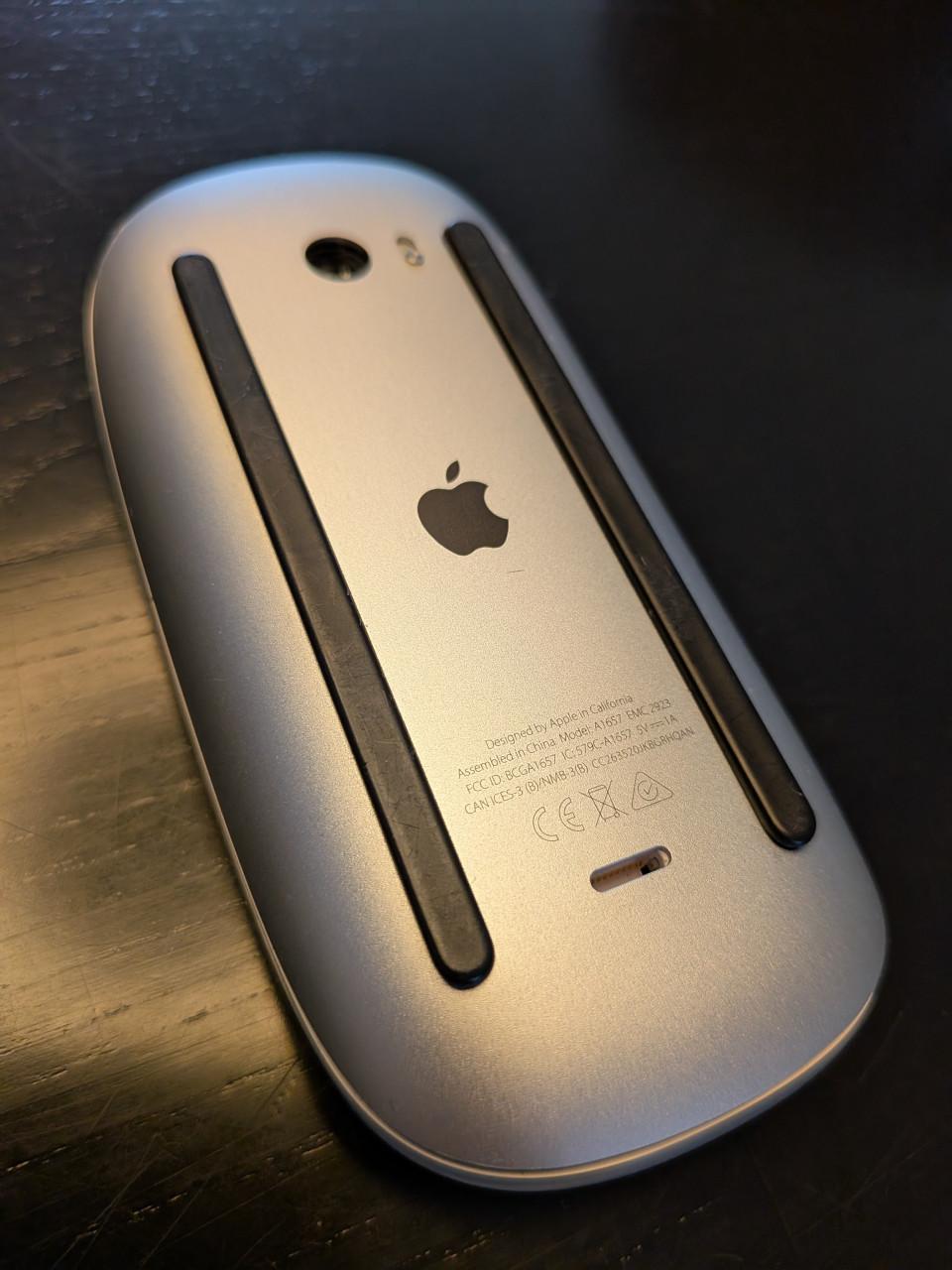 Apple Magic Mouse 2 (A1657)