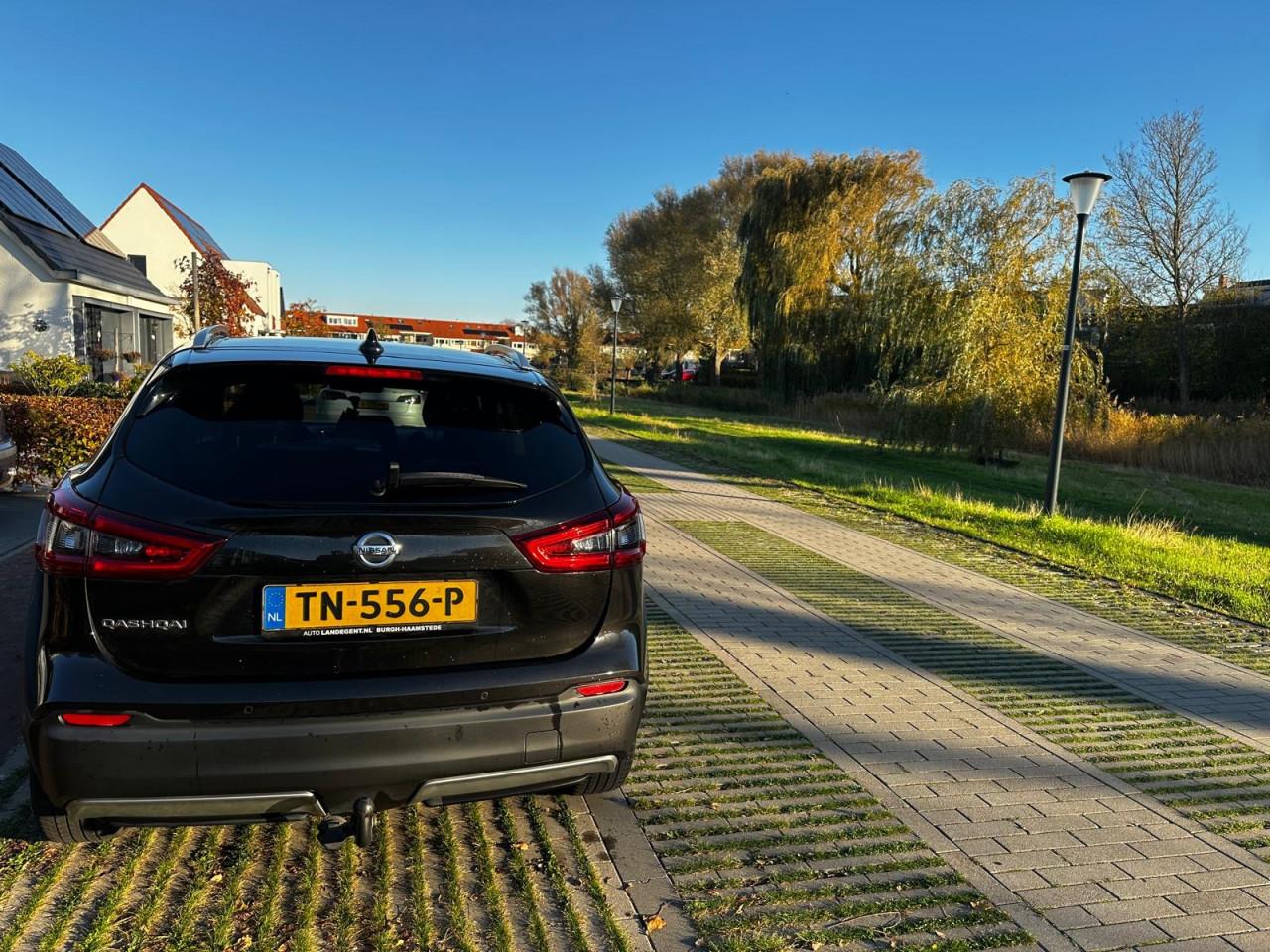 Nissan Qashqai Tekna 1.2 Dig-t 85KW 2WD CVT 2018 trekhaak stoelvw