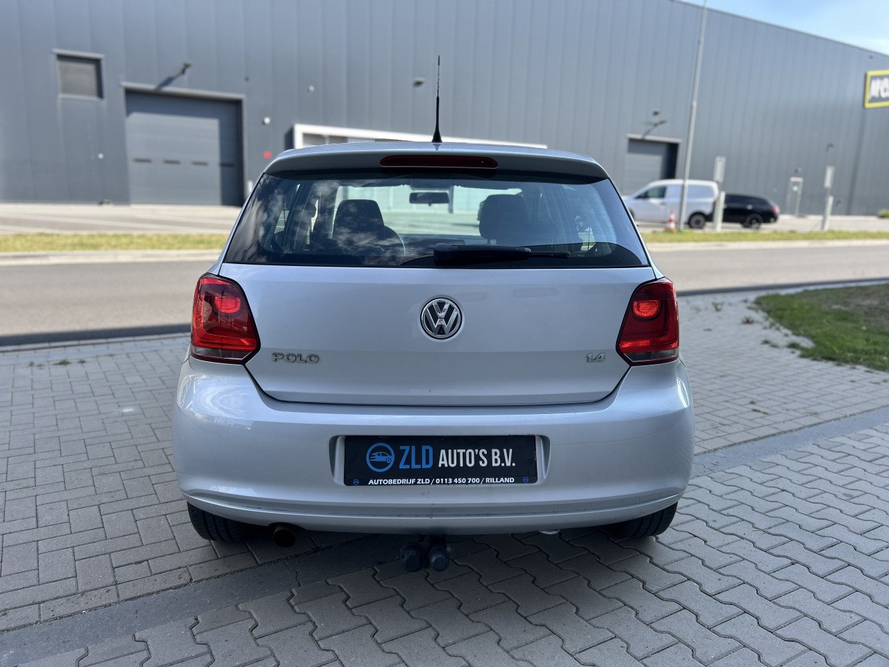 Volkswagen Polo 1.4-16V Comfortline/APK/AIRCO/BLUETOOTH/