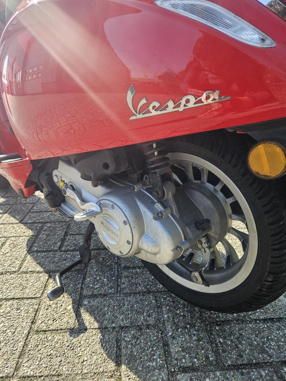 Te koop vespa sprint 2019