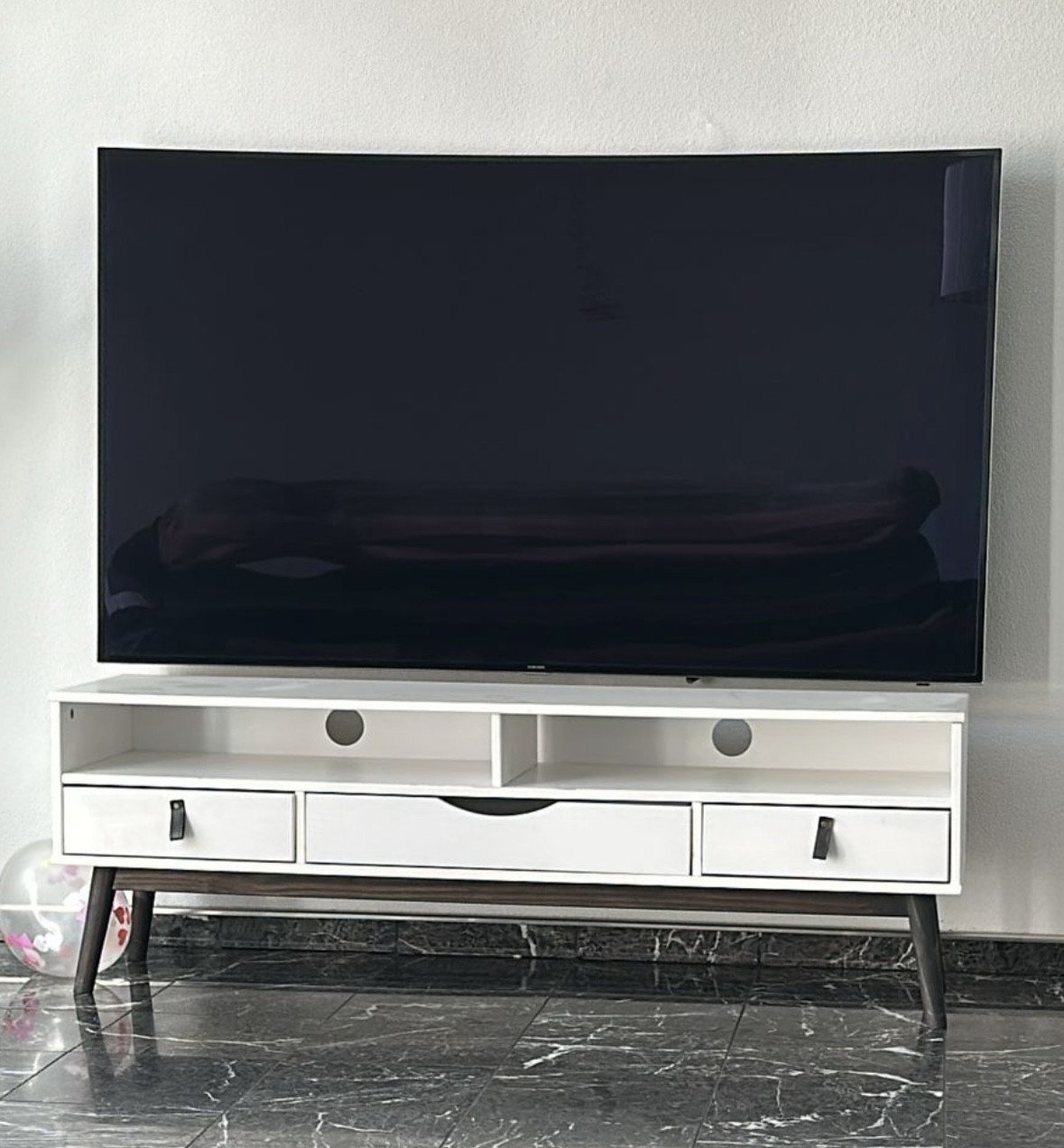 Tv kast 1.40x48 cm