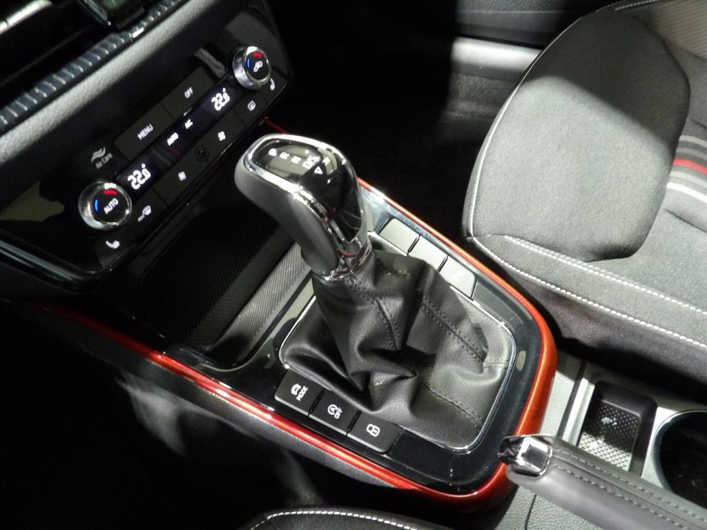 Skoda Fabia 1.0 tsi greentech 115pk dsg-7 monte carlo
