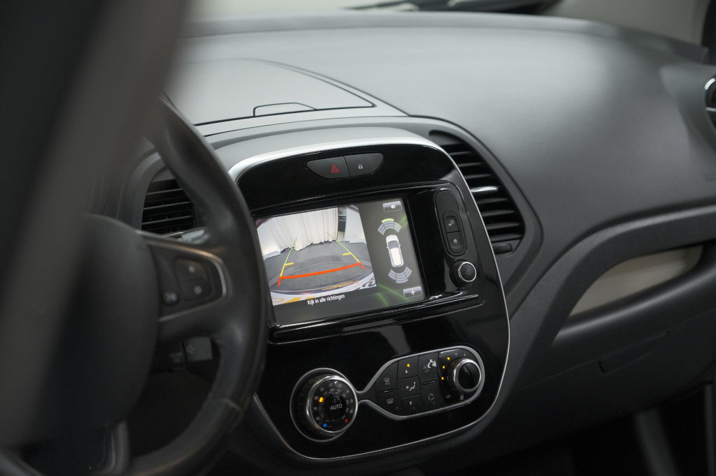 Renault Captur tce 90 intens | camera | navigatie | parkeersensoren | clima