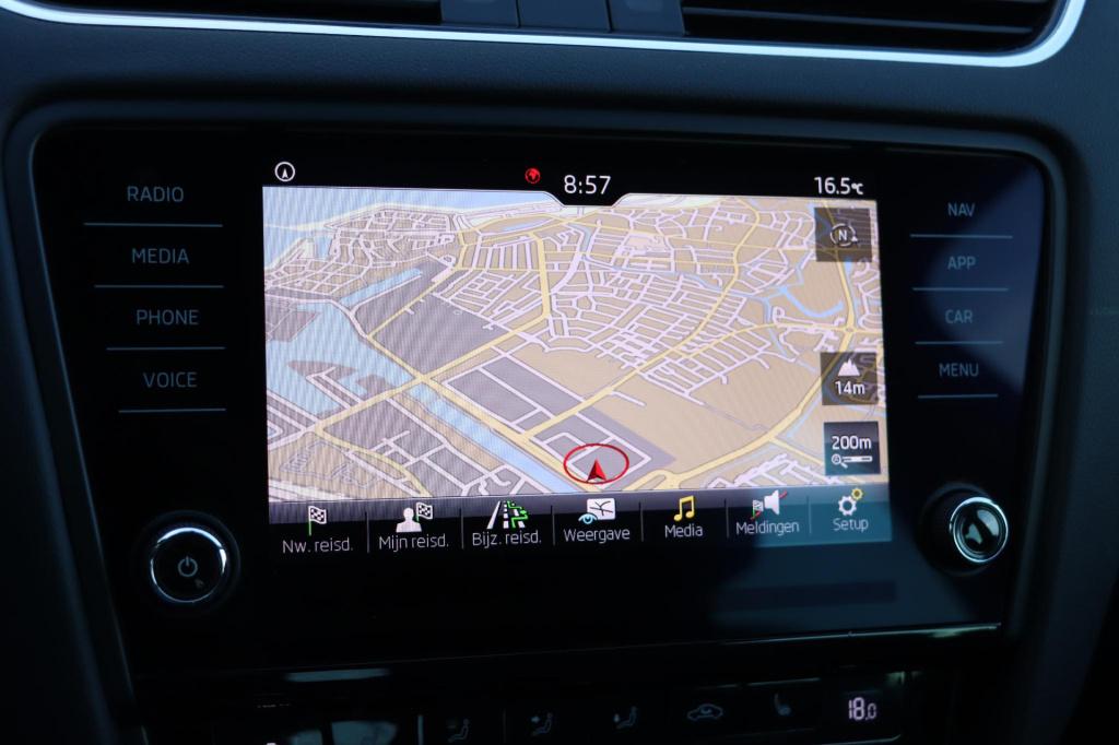 Skoda Octavia combi 1.0 tsi greentech business edition