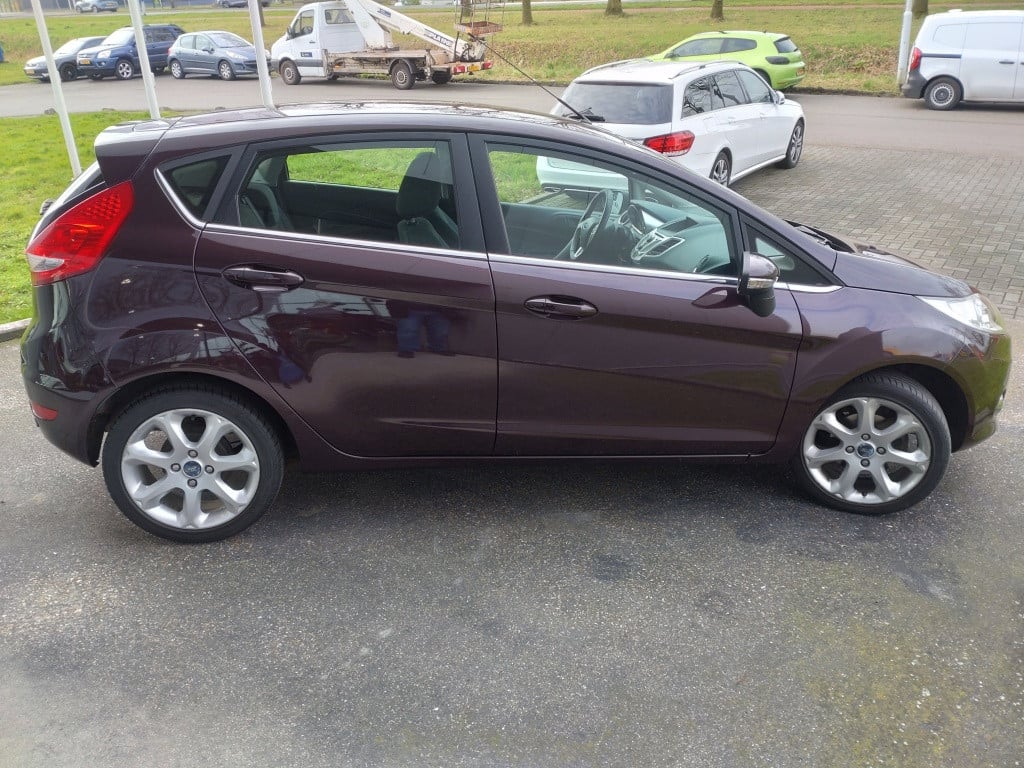 Ford Fiesta 1.4 titanium | automaat