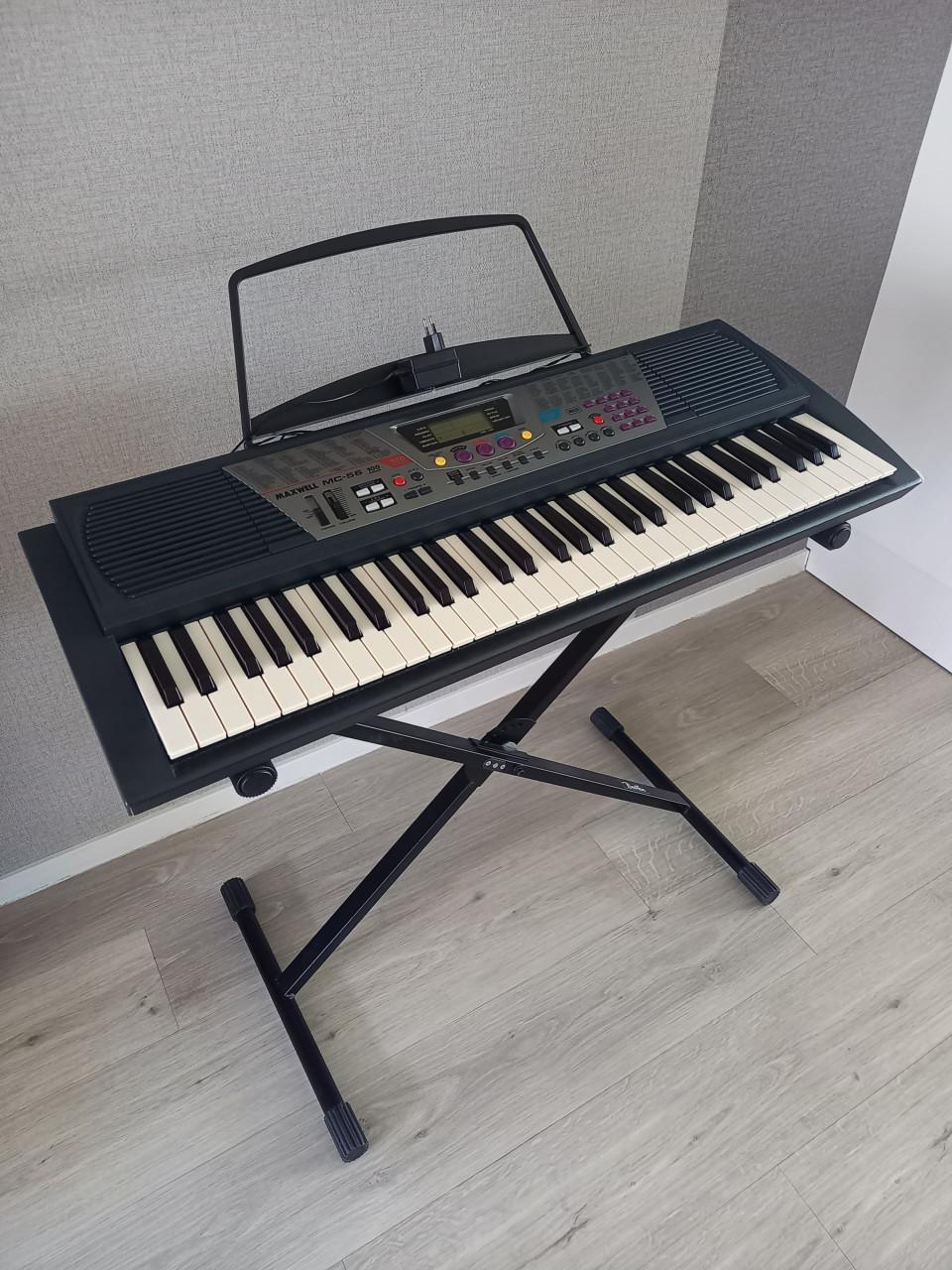 Boston Keyboardstandaard