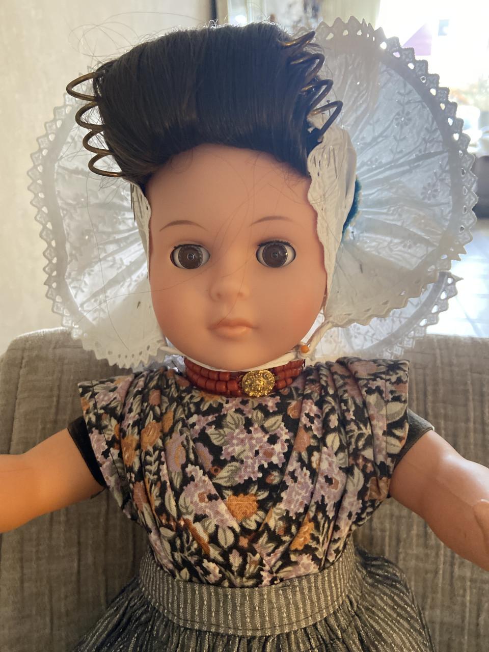 Klederdracht pop Zeeuws