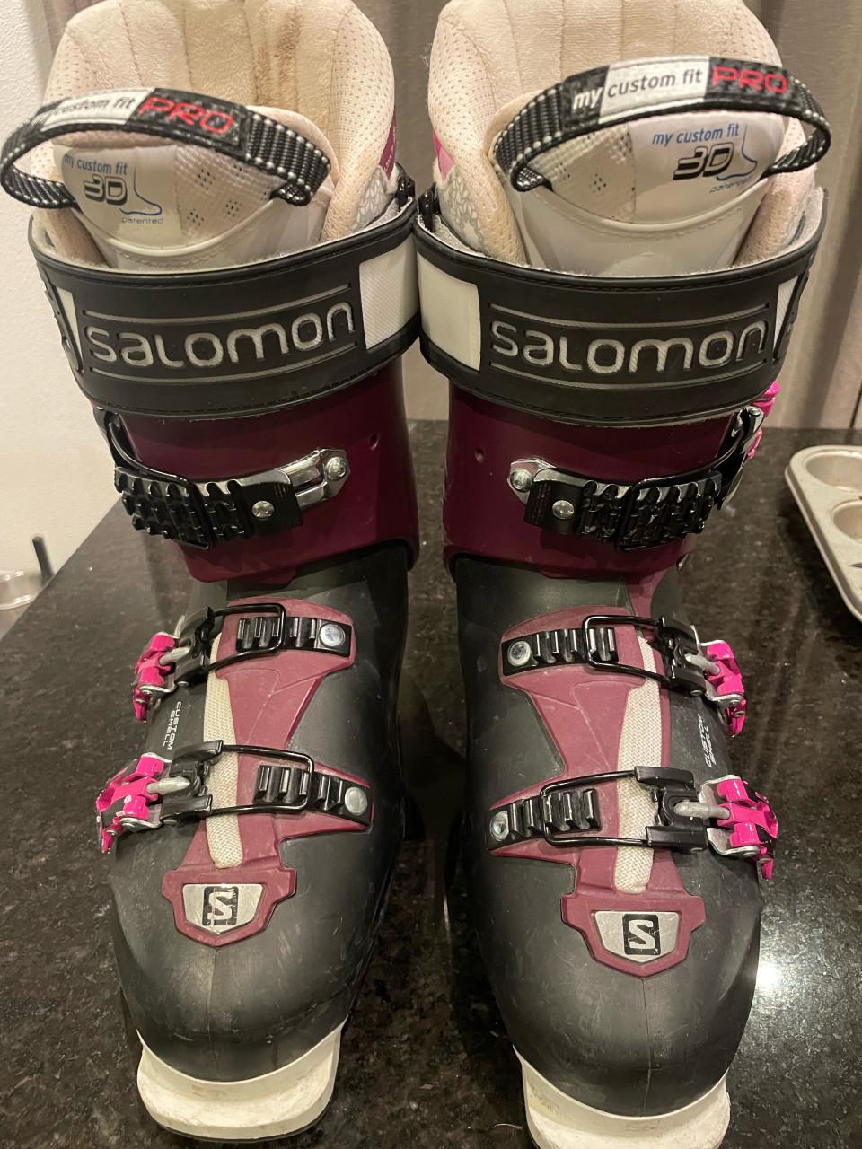 Salomon dames skischoenen mt 27