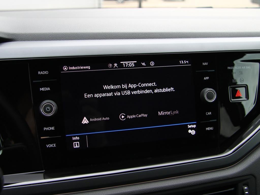 Volkswagen Polo 1.0tsi 110pk dsg r-line | acc | active info | navi | camera