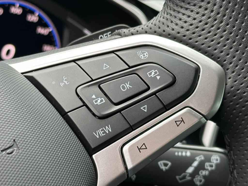 Volkswagen T-roc 1.5 tsi 150pk dsg r-line | camera | keyless | elek. achter