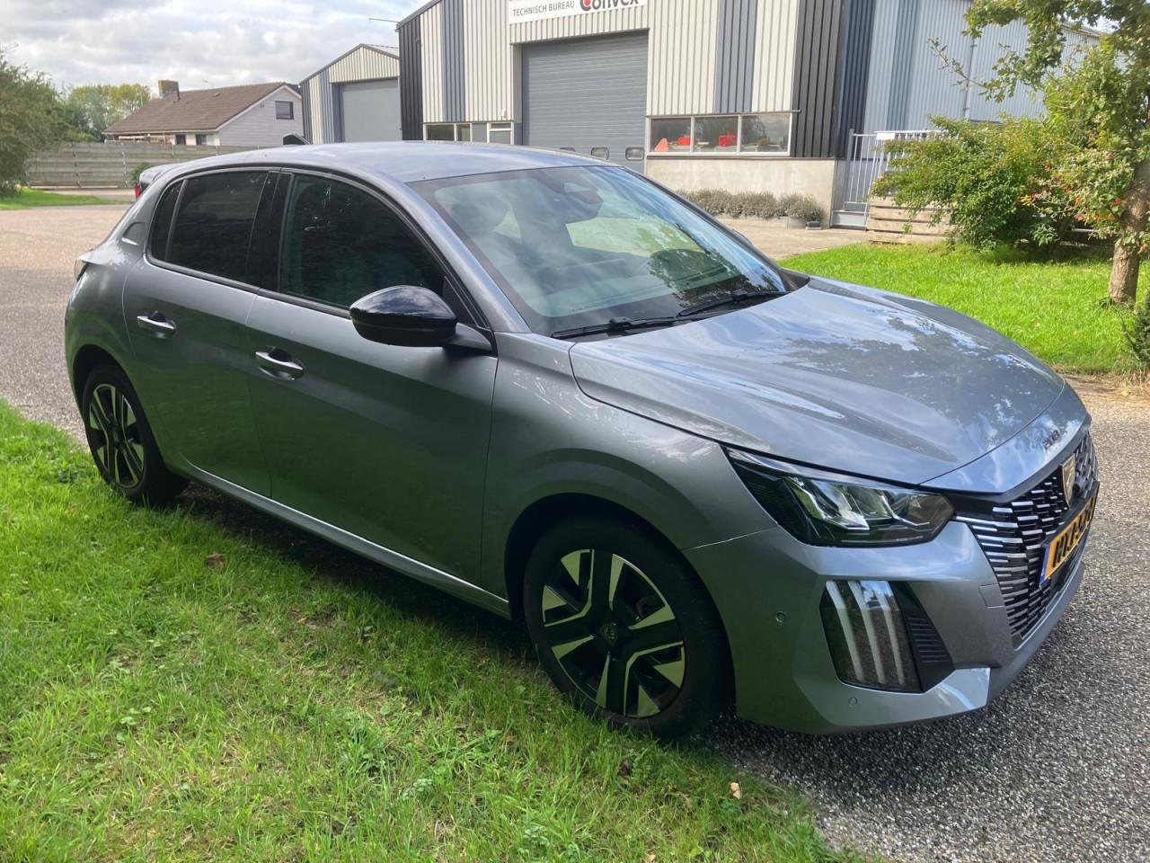 Peugeot 208 1.2 Hybride Automaat